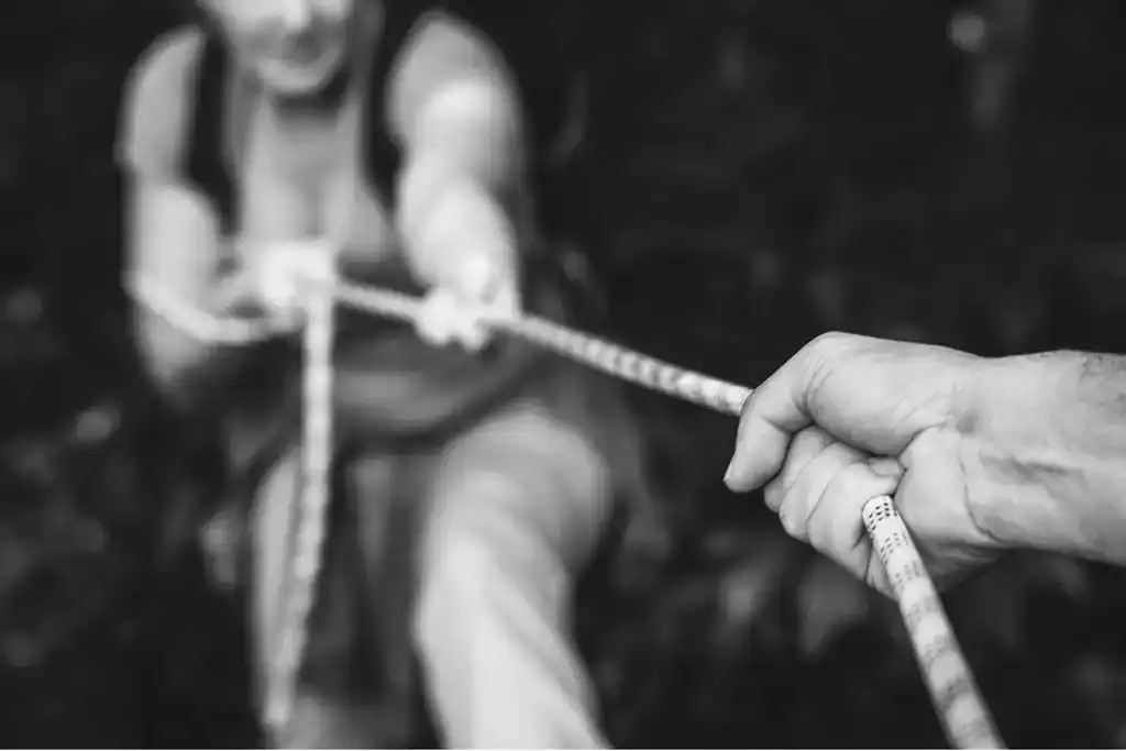 The task was plain: Build a website to Bisidderne in Næstved to assist the first contact
                            to people who needs support for the difficult conversation with authorities. Plain Wordpress